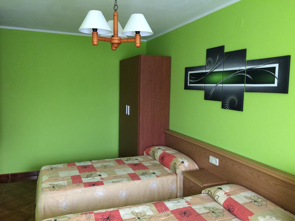 Casa Mariana Guest House Llames de Parres Exterior photo